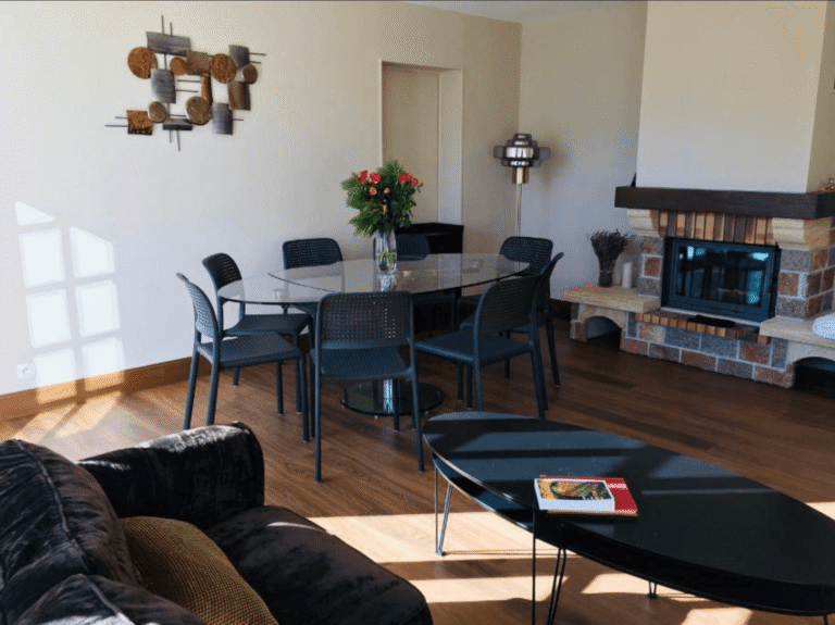 Cottage salonbis