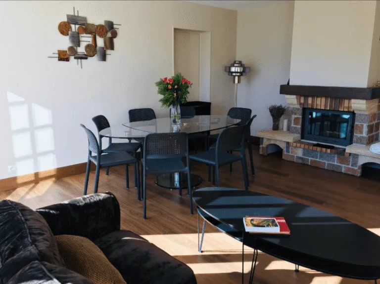 Cottage salonbis