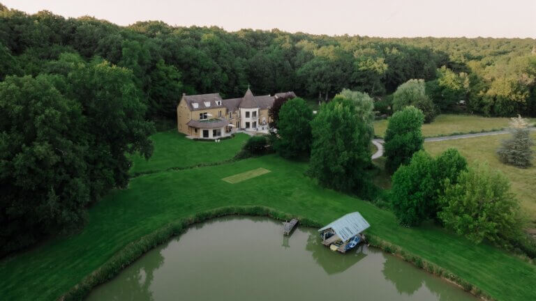 domaine thironne lac