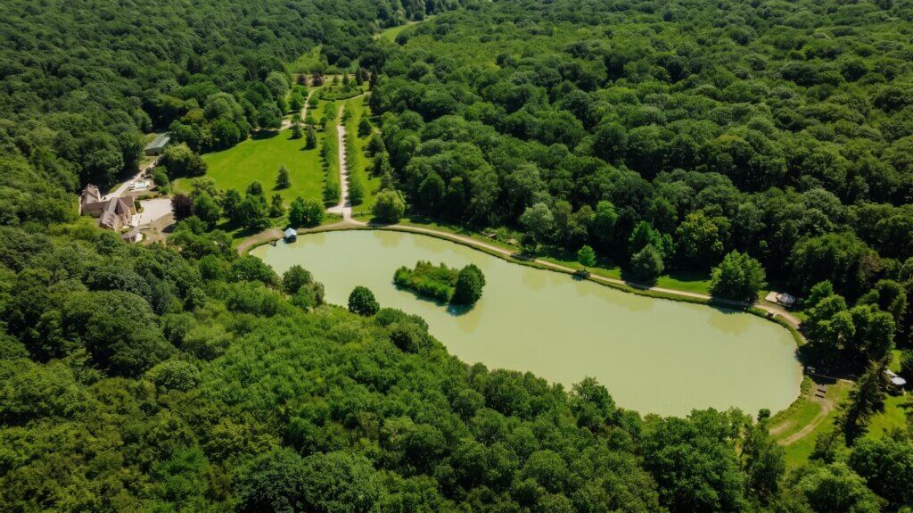 vue drone domaine thironne espaces